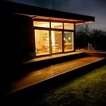 Designholzhaus mit Panoramablick in der Märkischen Schweiz