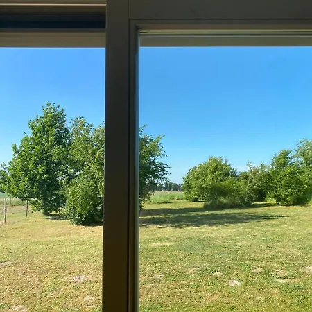 Designholzhaus Mit Panoramablick In Der Maerkischen Schweiz *