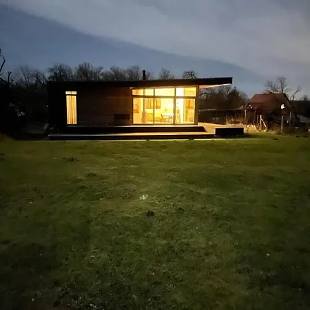 Designholzhaus Mit Panoramablick In Der Maerkischen Schweiz *